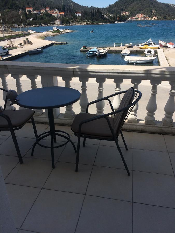 Villa Menalo Hodilje Екстериор снимка