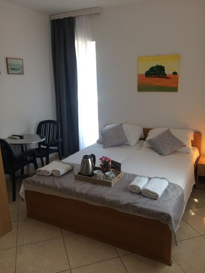 Villa Menalo Hodilje Екстериор снимка