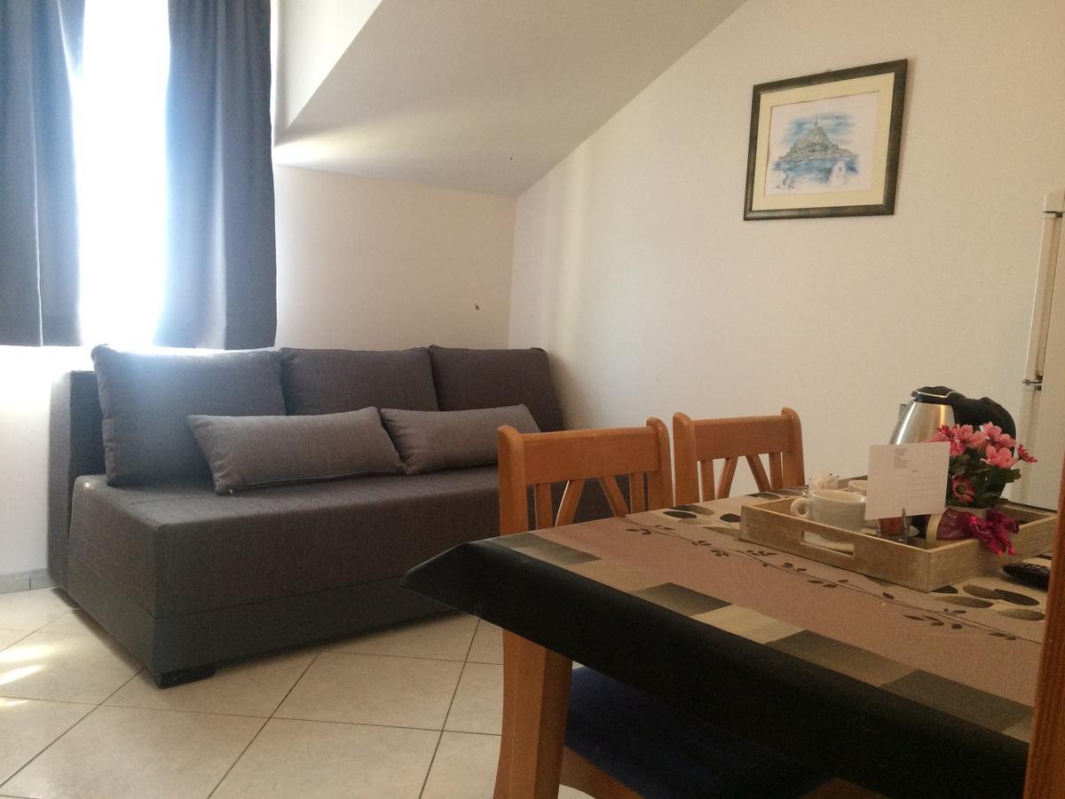 Villa Menalo Hodilje Екстериор снимка